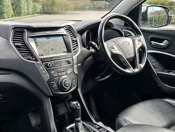 Used Hyundai Santa Fe 2016 for sale - 78122383: Photo