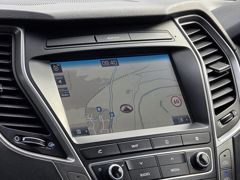 Used Hyundai Santa Fe for sale - 78122383: Photo 6