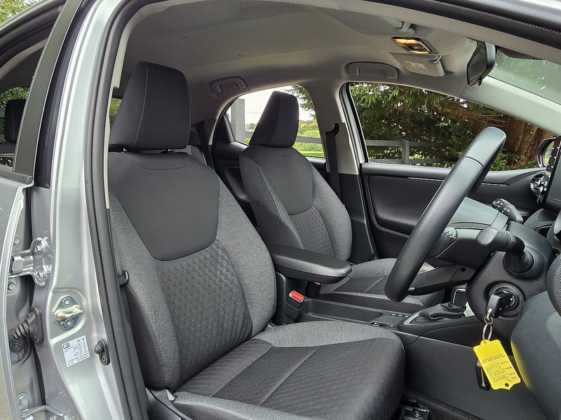 Used Toyota Yaris 2022 for sale - 76426398: Photo 10