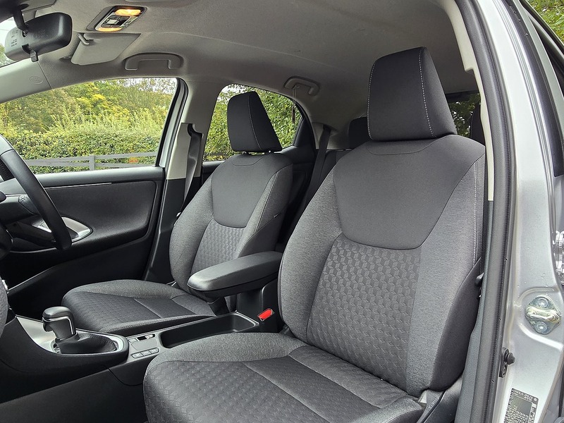 Used Toyota Yaris 2022 for sale - 76426398: Photo 3