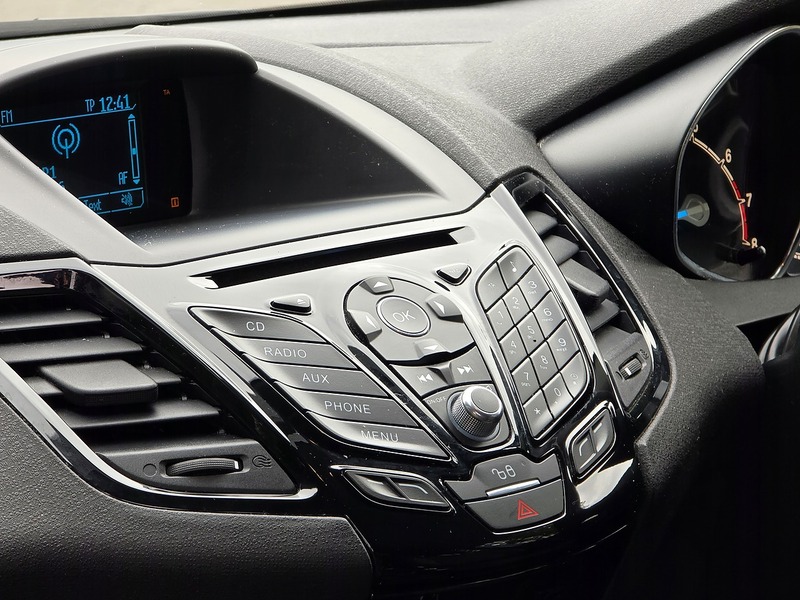 Used Ford Fiesta 2015 for sale - 76426337: Photo 5