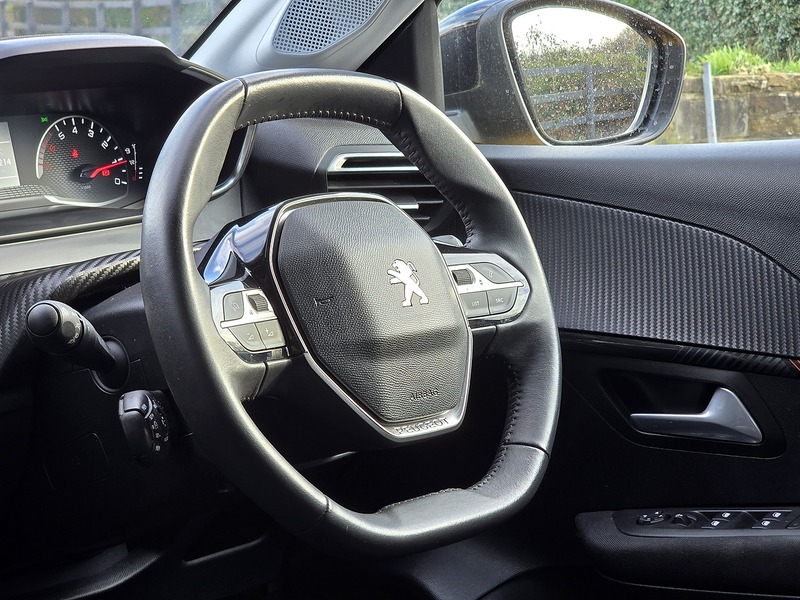 Used Peugeot 208 2022 for sale - 77058697: Photo 5