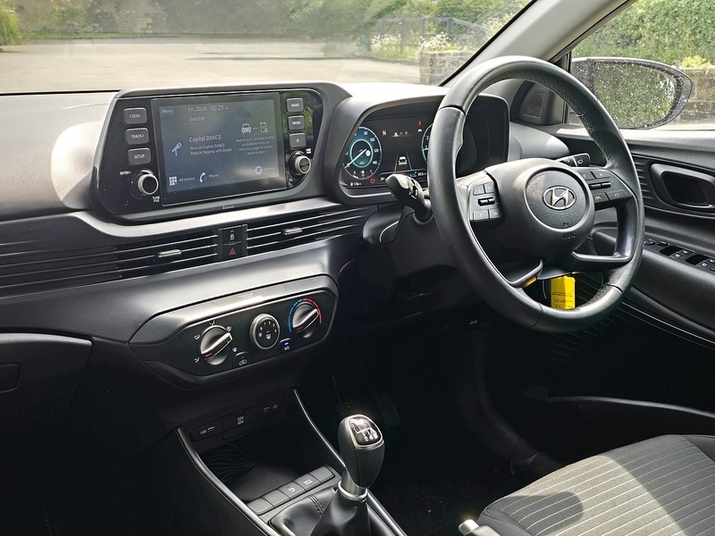 Used Hyundai i20 2022 for sale - 77149457: Photo 3