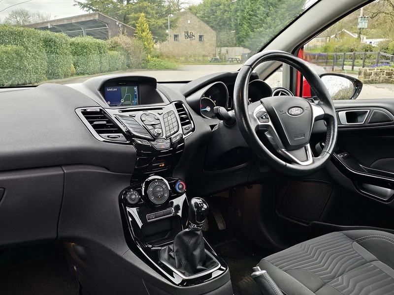 Used Ford Fiesta 2016 for sale - 78097474: Photo 2