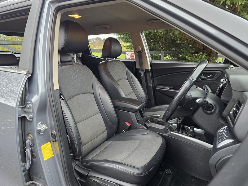 Used Ssangyong Tivoli 2022 for sale - 77058700: Photo 13