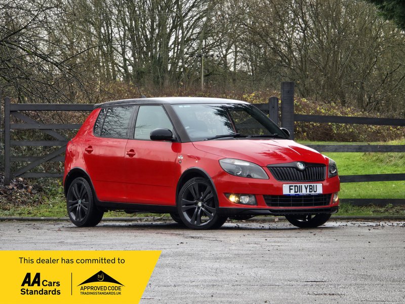 Used Skoda Fabia 2011 for sale - 76973981: Photo 2