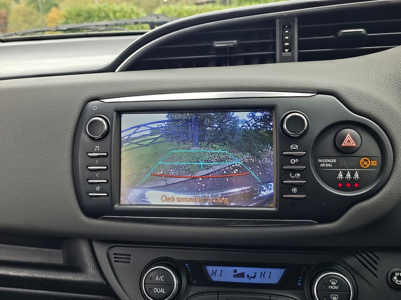 Used Toyota Yaris 2018 for sale - 76426392: Photo 13