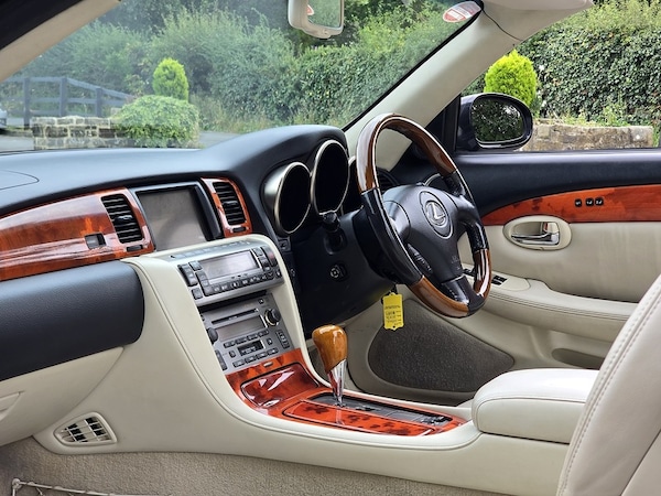 Used Lexus SC 2006 for sale - 75620112: Photo 2