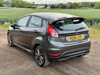 Used Ford Fiesta 2017 for sale - 79725087: Photo