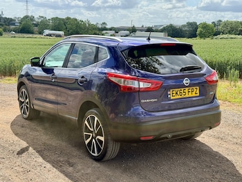 Used Nissan Qashqai 2015 for sale - 78852991: Photo