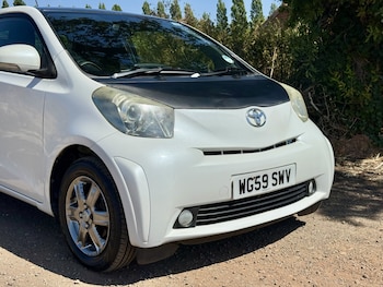 Used Toyota IQ 2010 for sale - 79536188: Photo