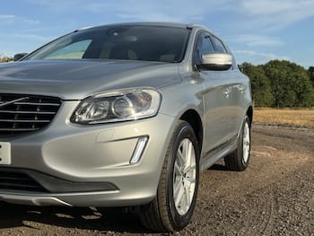 Used Volvo XC60 2017 for sale - 79680666: Photo