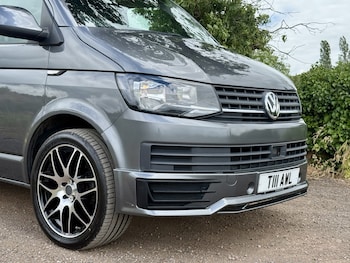 Used Volkswagen Transporter 2018 for sale - 79005455: Photo