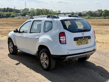 Used Dacia Duster 2018 for sale - 79360231: Photo