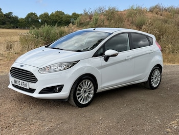 Used Ford Fiesta 2015 for sale - 79439253: Photo