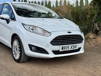 Used Ford Fiesta 2015 for sale - 79439253: Photo