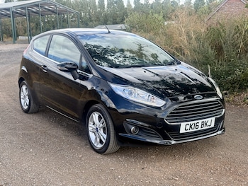 Used Ford Fiesta 2016 for sale - 79588838: Photo