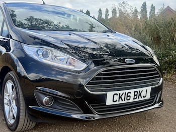 Used Ford Fiesta 2016 for sale - 79588838: Photo