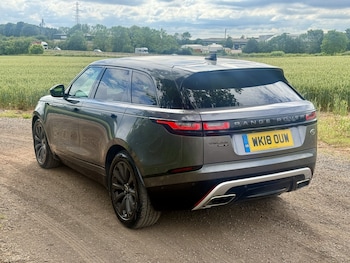 Used Land Rover Range Rover Velar 2018 for sale - 79005449: Photo