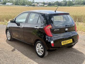 Used Kia Picanto 2013 for sale - 79042078: Photo