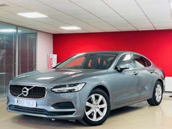 2017 - D4 MOMENTUM 4-Door