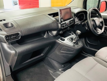 Used Citroen Berlingo 2022 for sale - 75304034: Photo