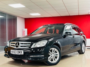 Used Mercedes-Benz C-Class 2014 for sale - 75304071: Photo