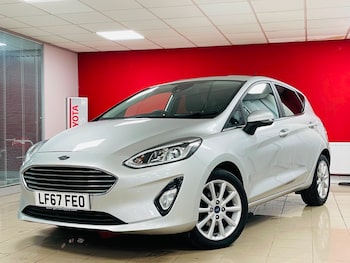 2017 - TITANIUM TDCI 5-Door