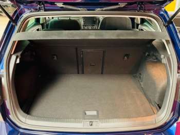 Used Volkswagen Golf 2019 for sale - 75304056: Photo