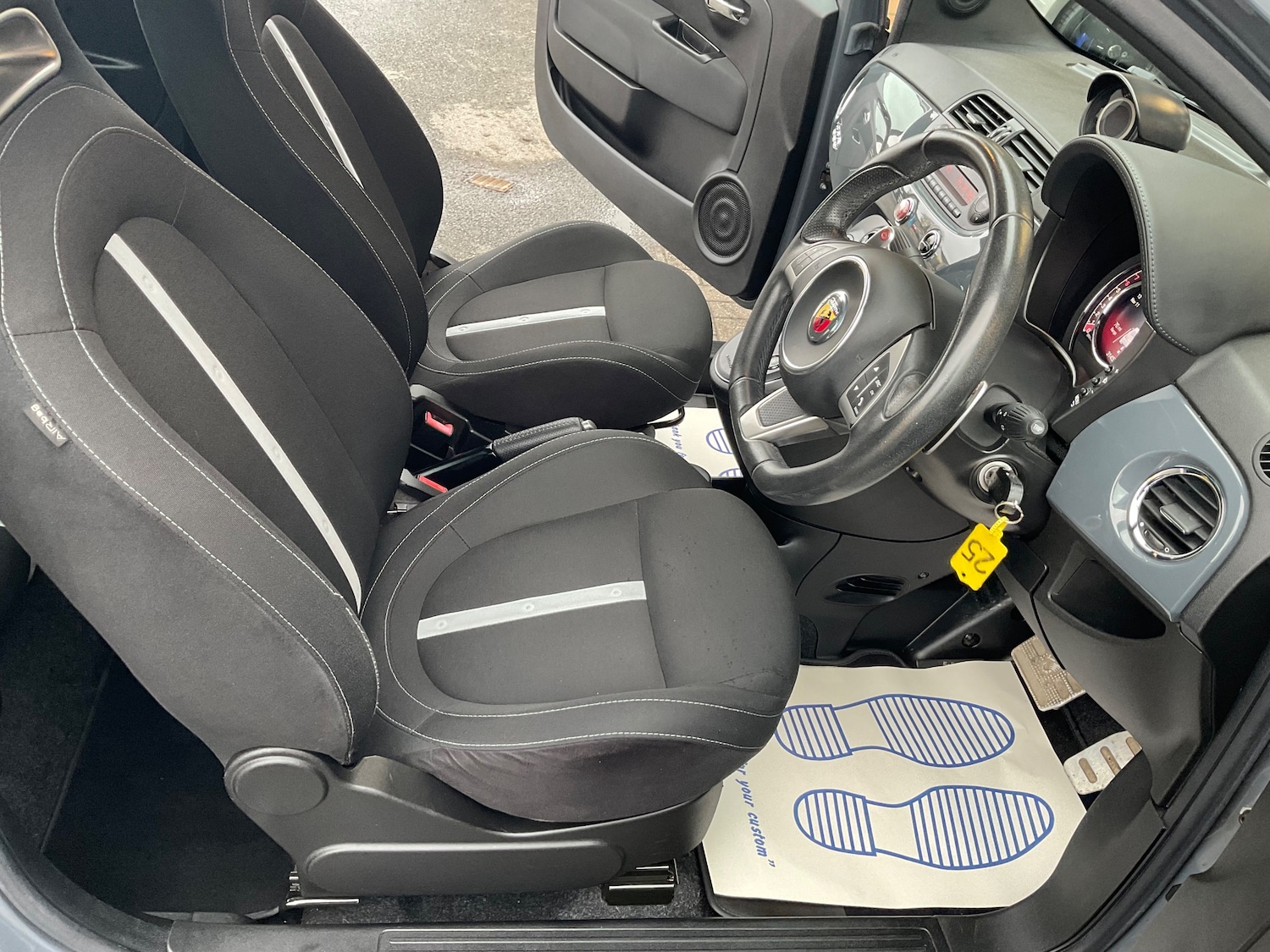 Used Abarth 500 2015 for sale - 76364471: Photo 22