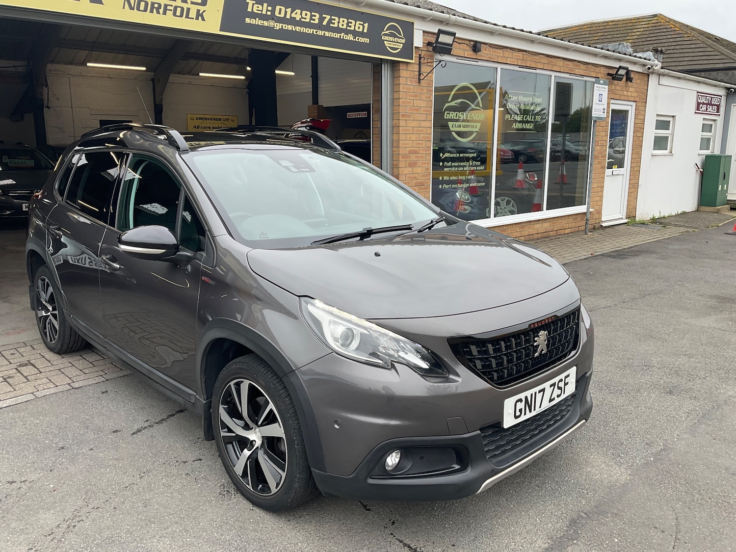 Used Peugeot 2008 2017 for sale - 76281107: Photo 10