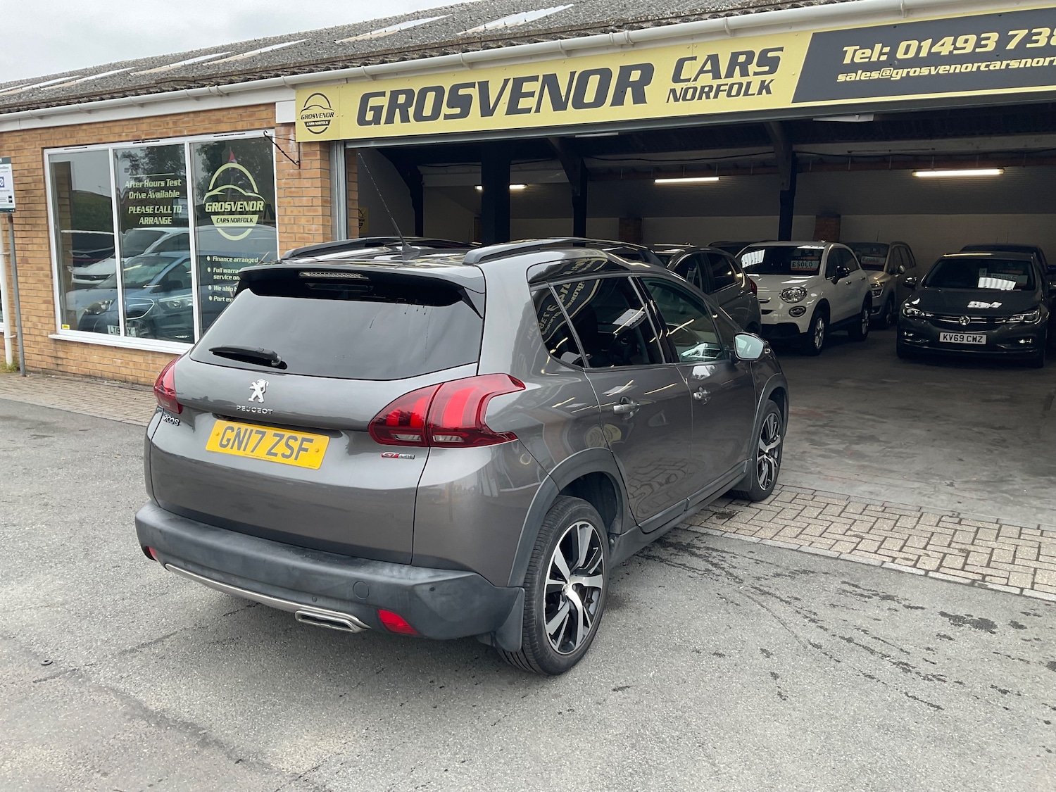 Used Peugeot 2008 2017 for sale - 76281107: Photo 14