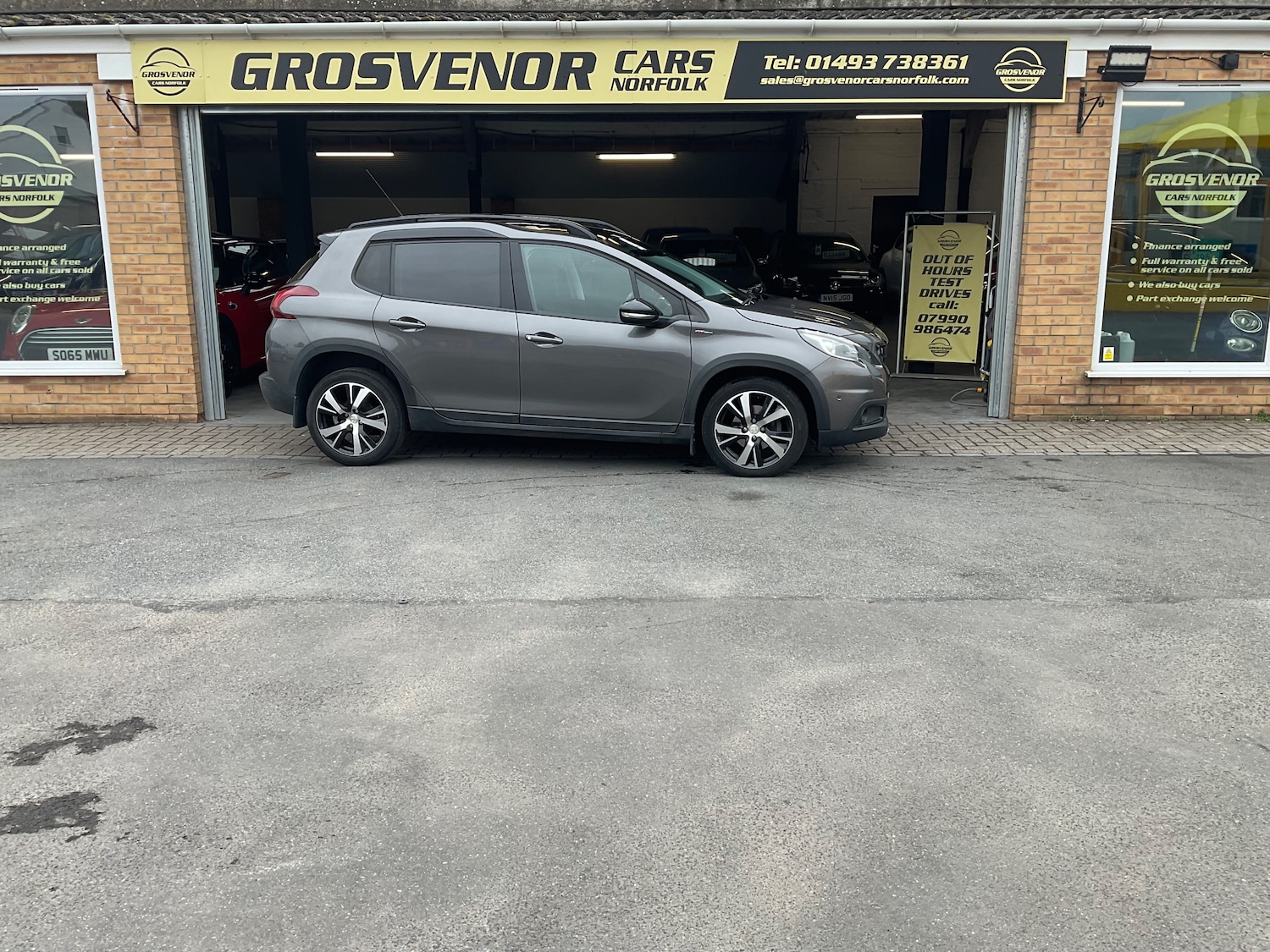 Used Peugeot 2008 2017 for sale - 76281107: Photo 2