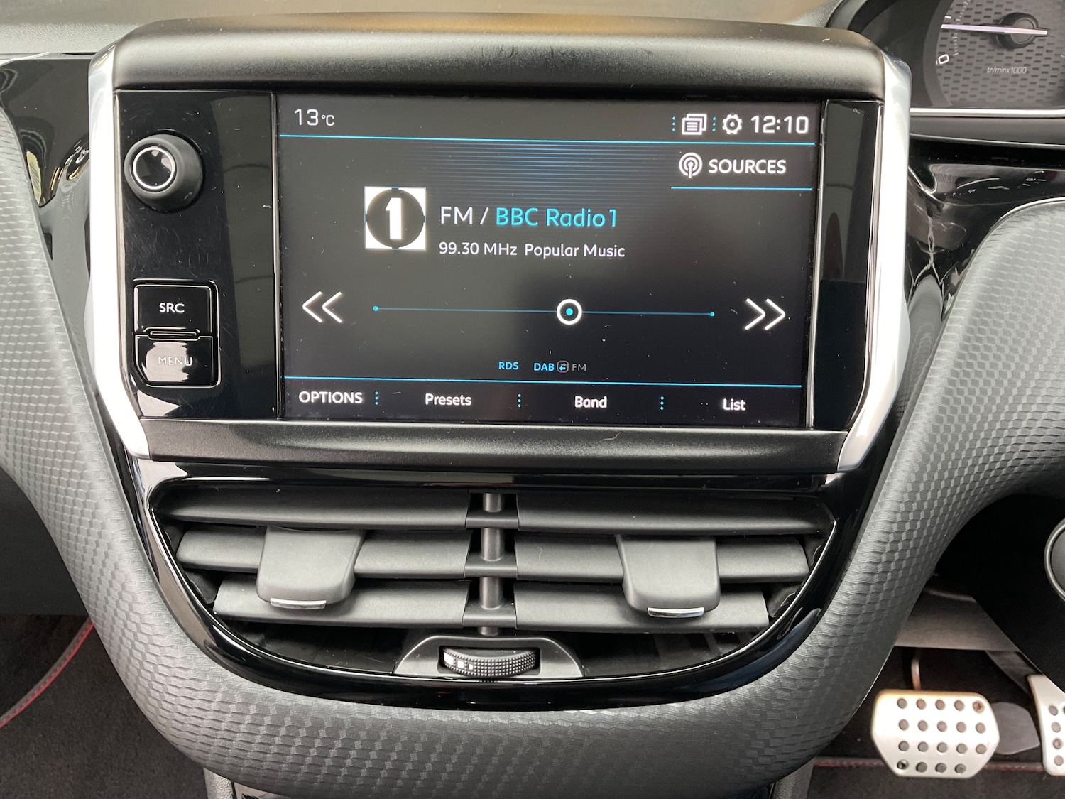 Used Peugeot 2008 2017 for sale - 76281107: Photo 34