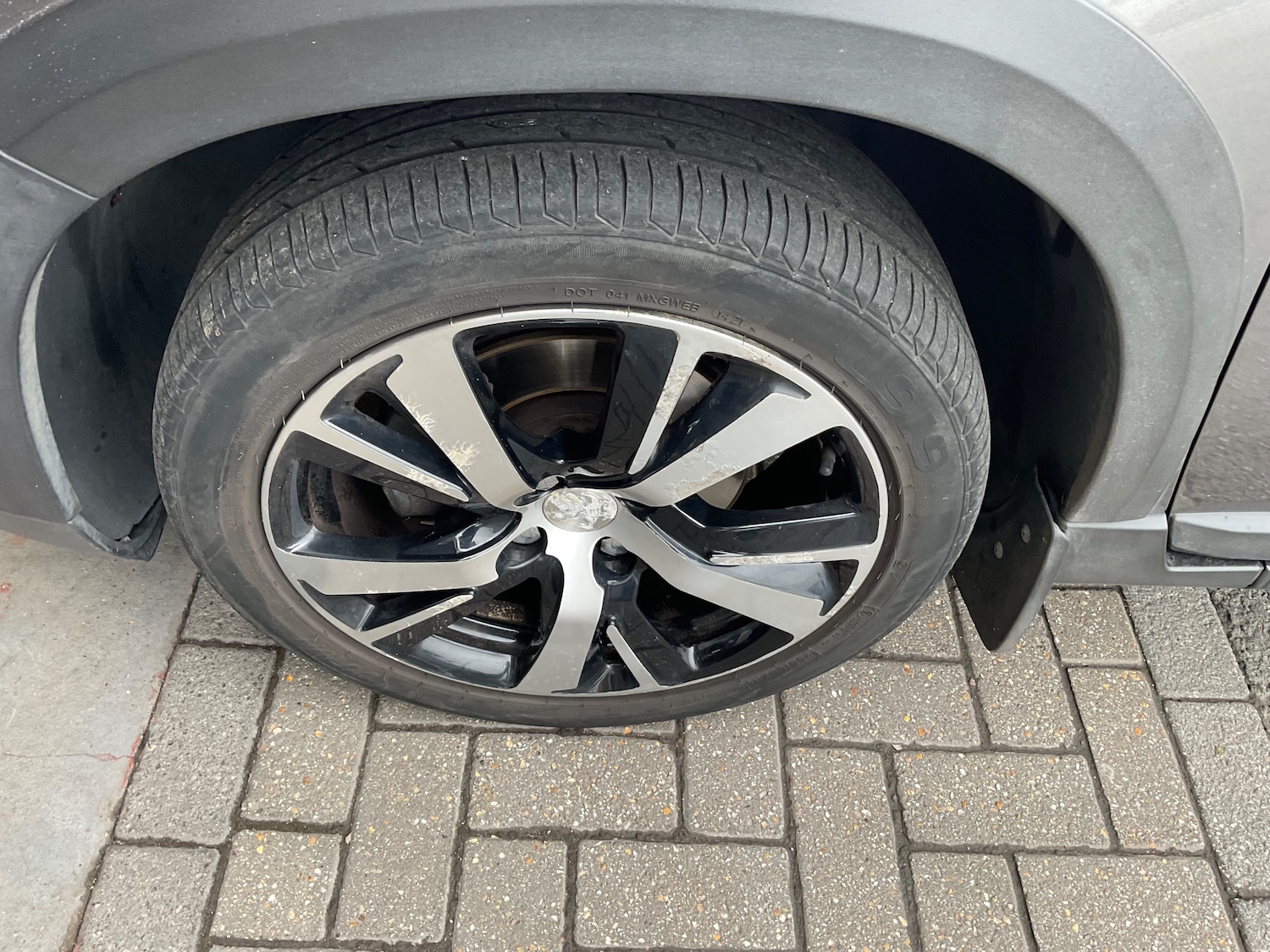 Used Peugeot 2008 2017 for sale - 76281107: Photo 57