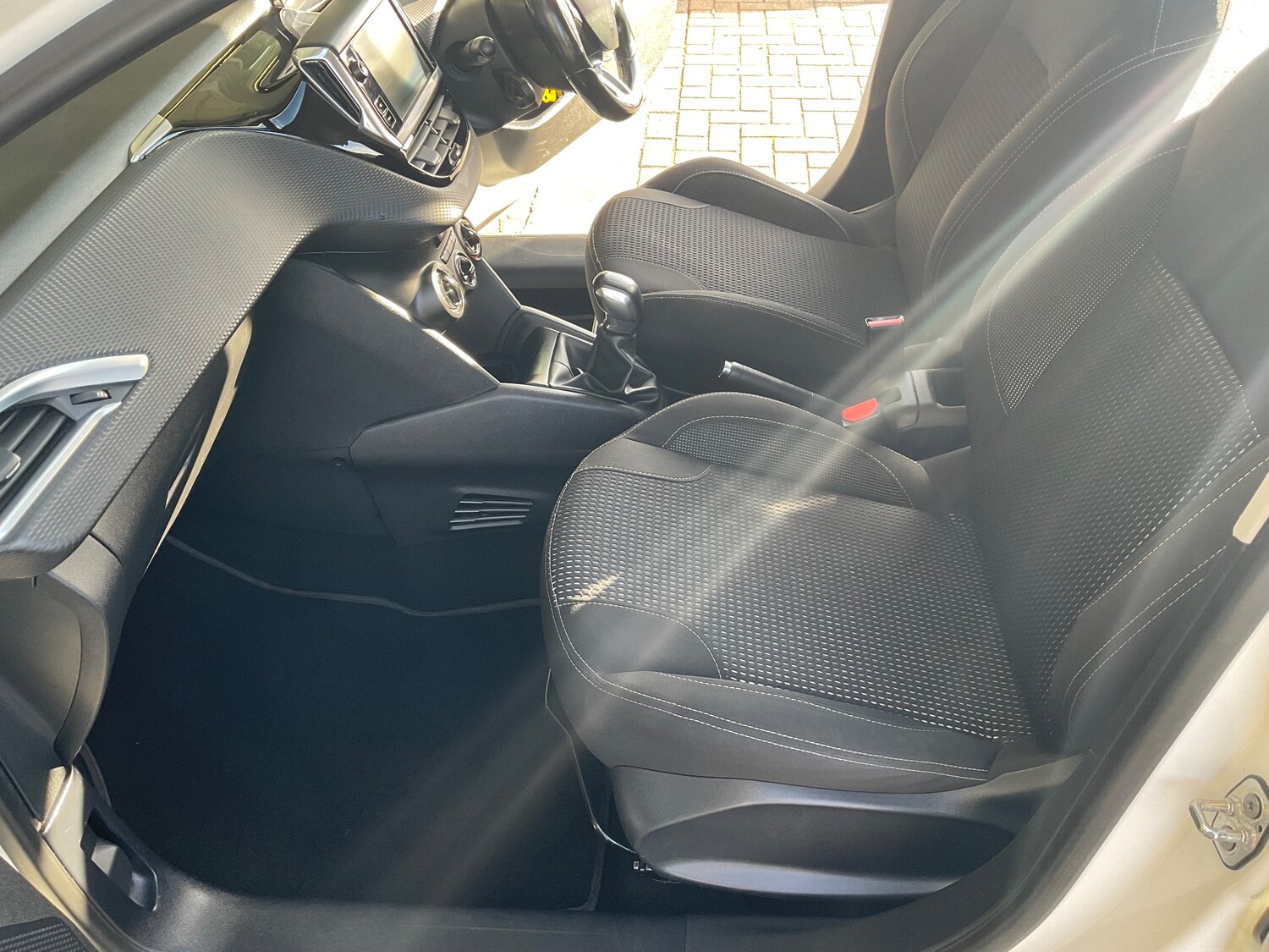 Used Peugeot 208 2016 for sale - 76490914: Photo 26