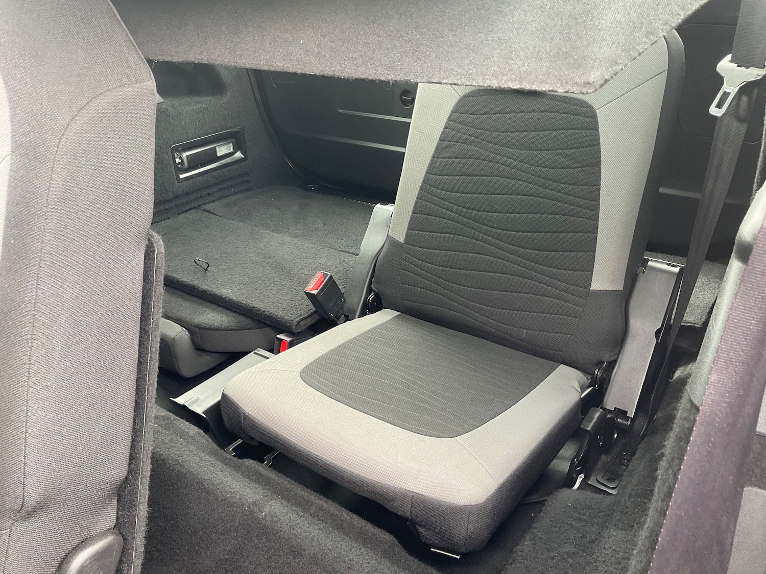 Used Citroen Grand C4 Picasso 2014 for sale - 77878656: Photo 32