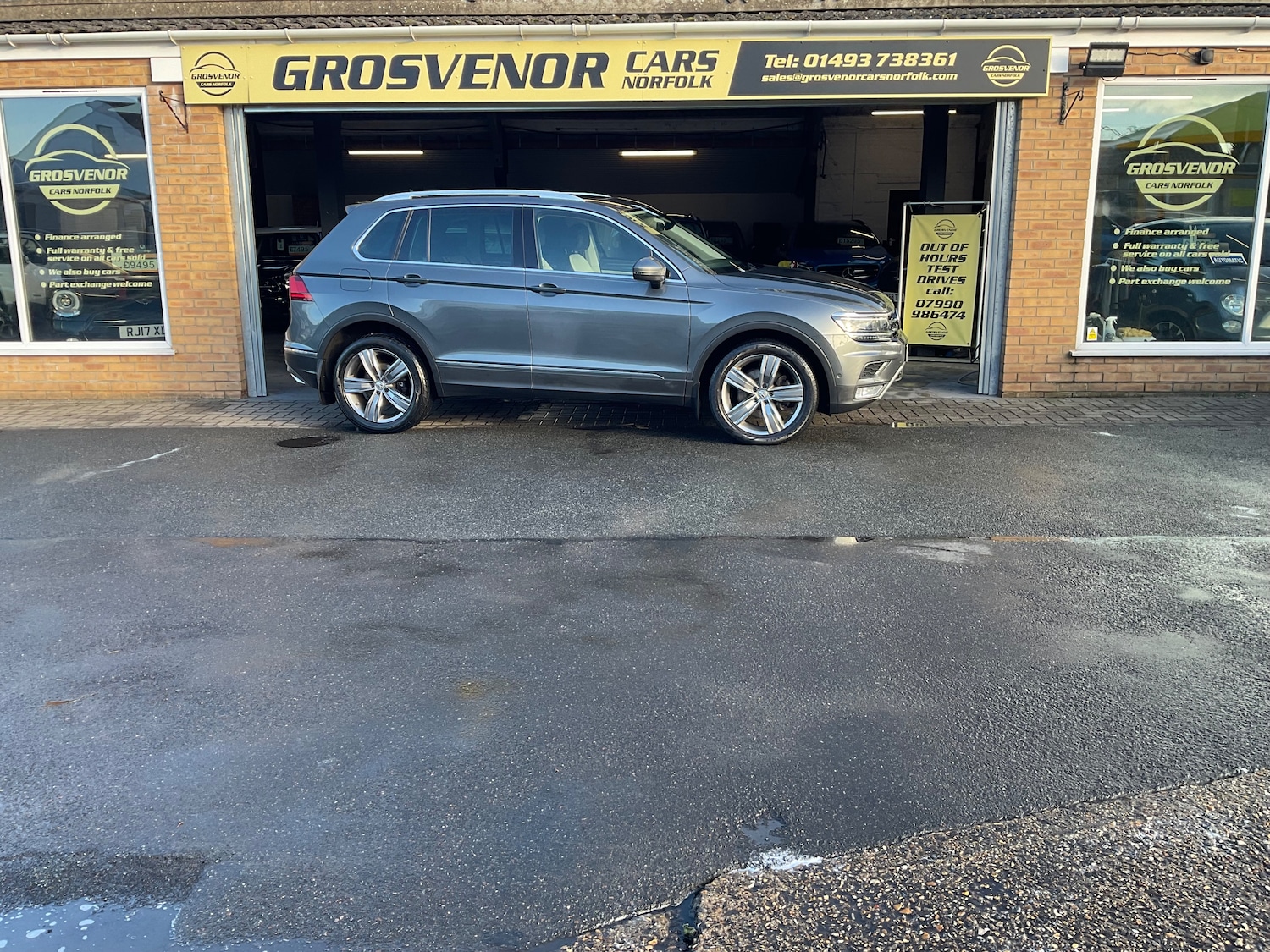 Used Volkswagen Tiguan for sale - 77072131: Photo 2