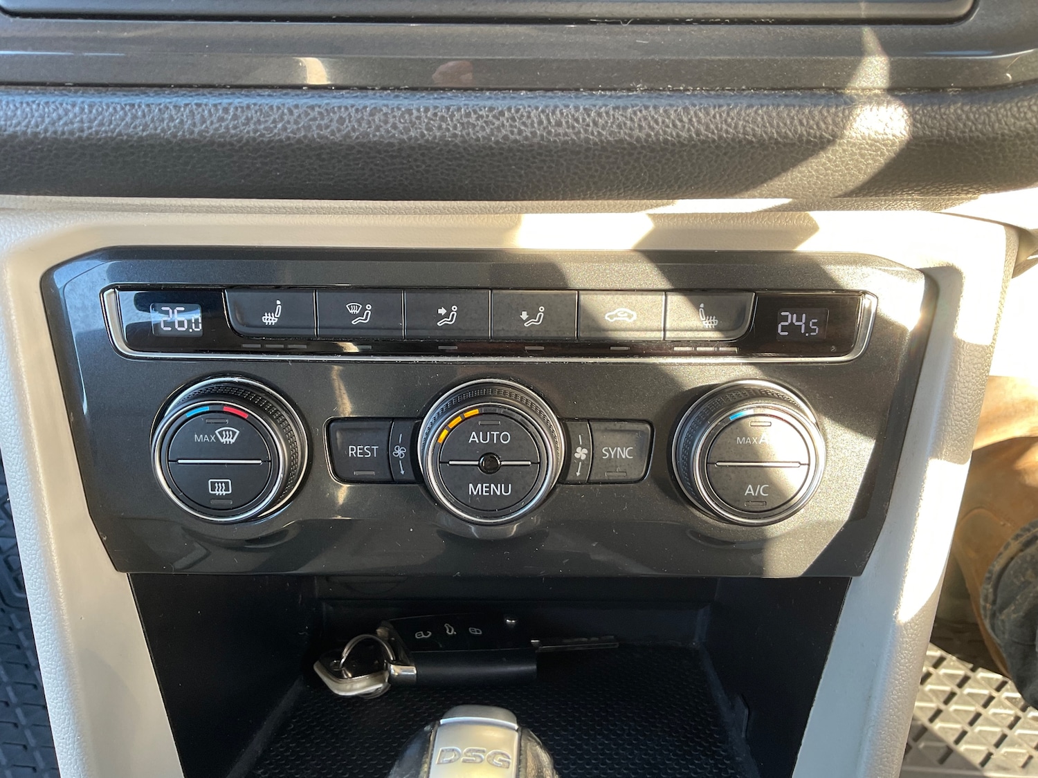 Used Volkswagen Tiguan for sale - 77072131: Photo 43