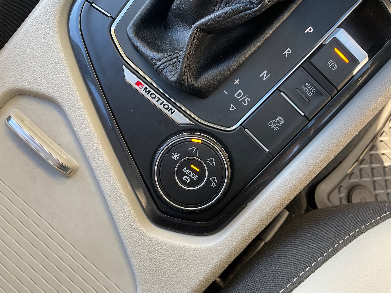 Used Volkswagen Tiguan for sale - 77072131: Photo 46