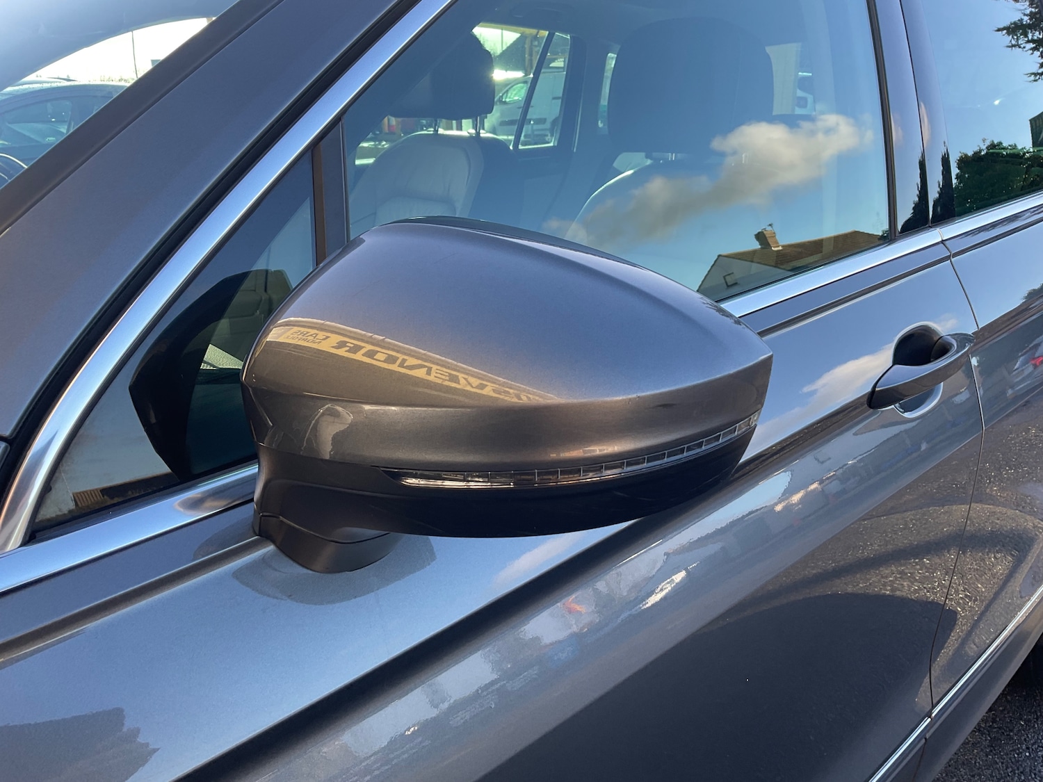 Used Volkswagen Tiguan for sale - 77072131: Photo 80