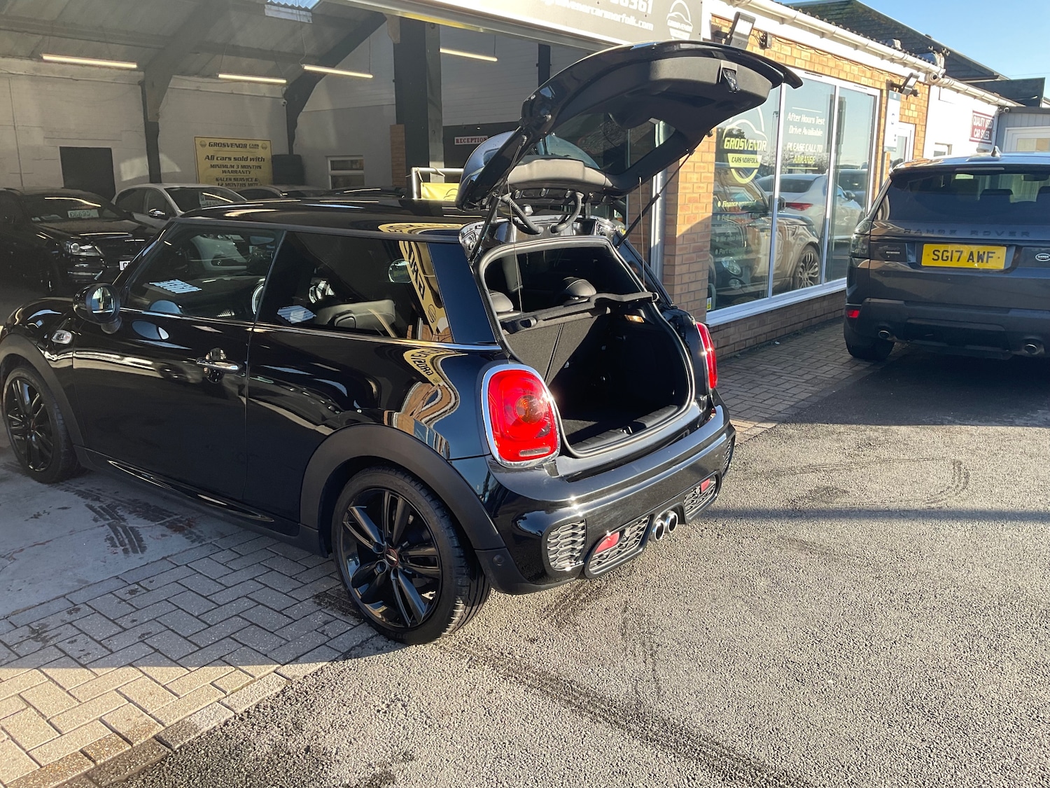 Used MINI Hatch 2017 for sale - 76711951: Photo 18
