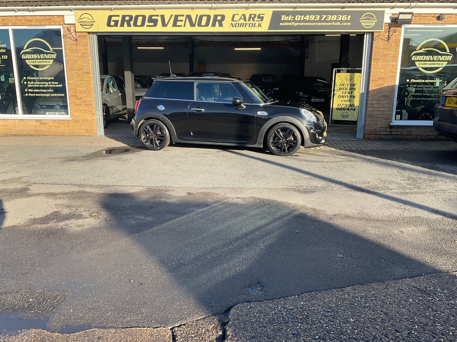 Used MINI Hatch 2017 for sale - 76711951: Photo 2