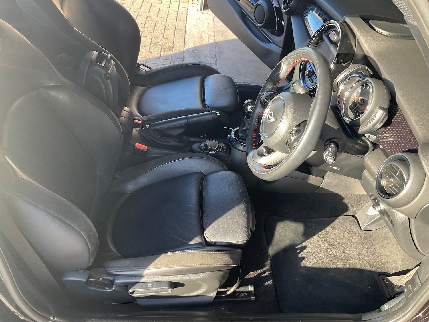 Used MINI Hatch 2017 for sale - 76711951: Photo 22