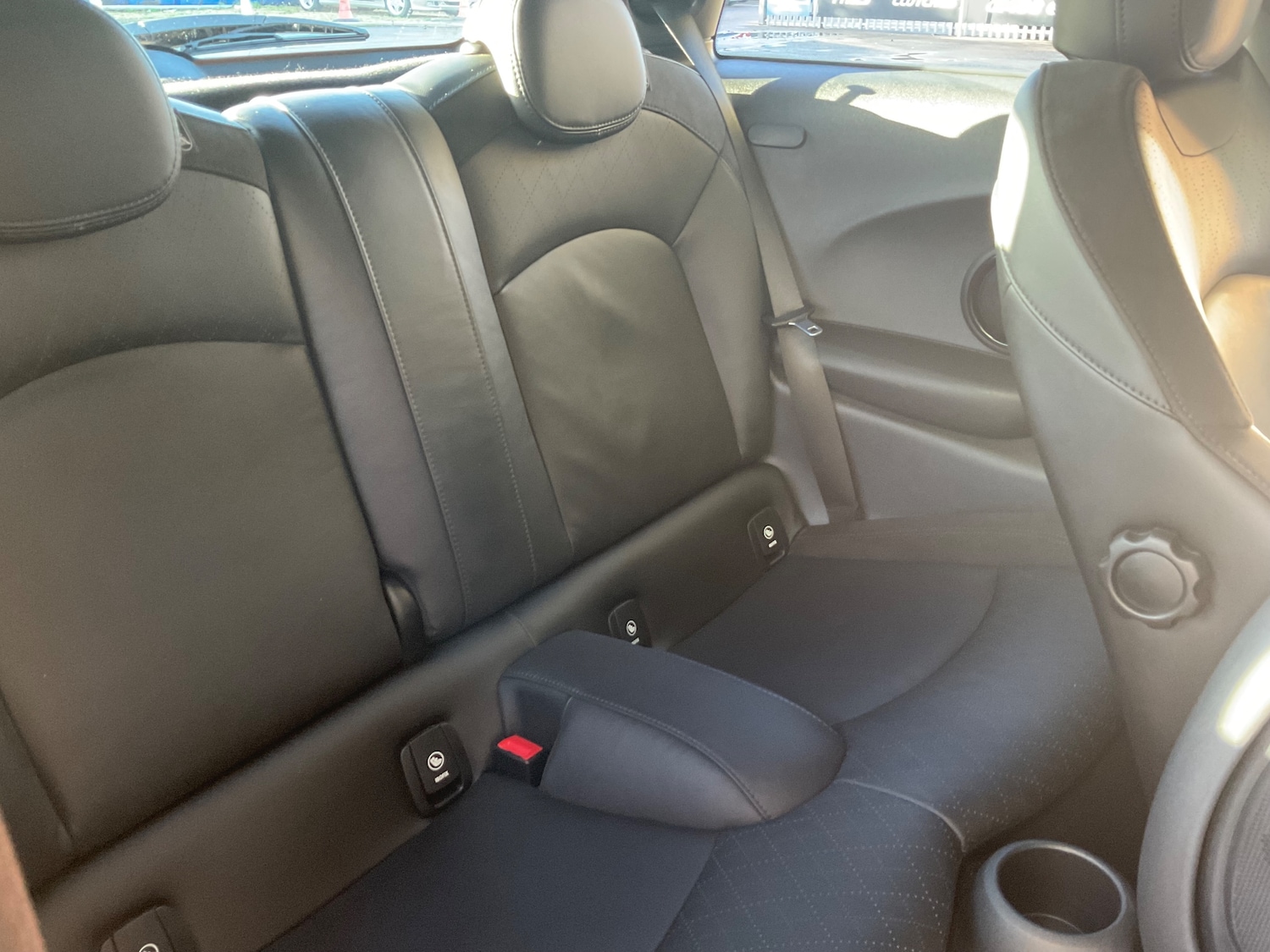 Used MINI Hatch 2017 for sale - 76711951: Photo 23