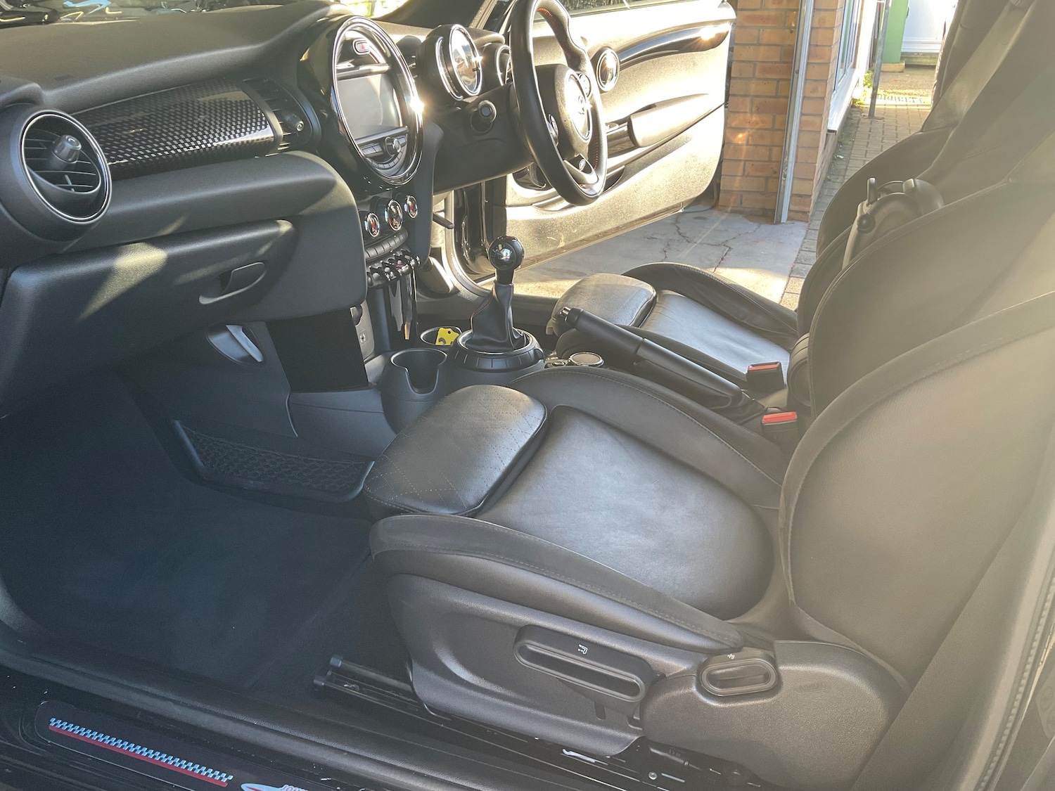 Used MINI Hatch 2017 for sale - 76711951: Photo 24