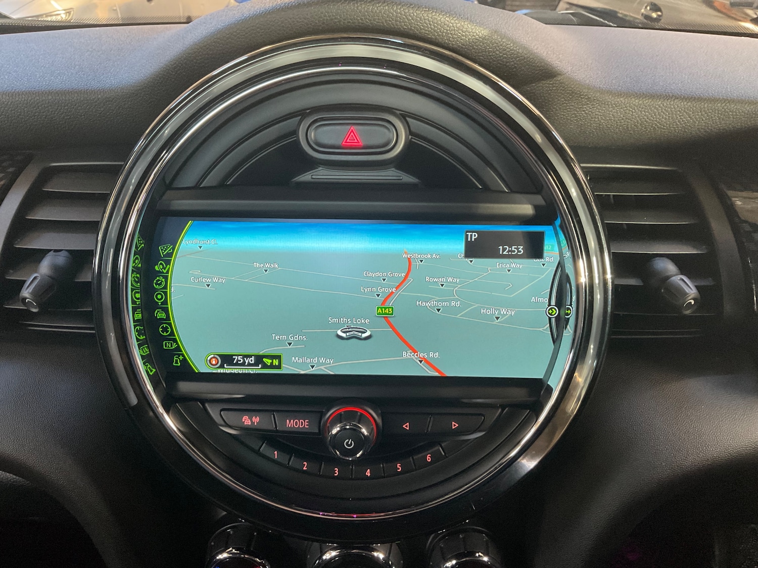 Used MINI Hatch 2017 for sale - 76711951: Photo 33