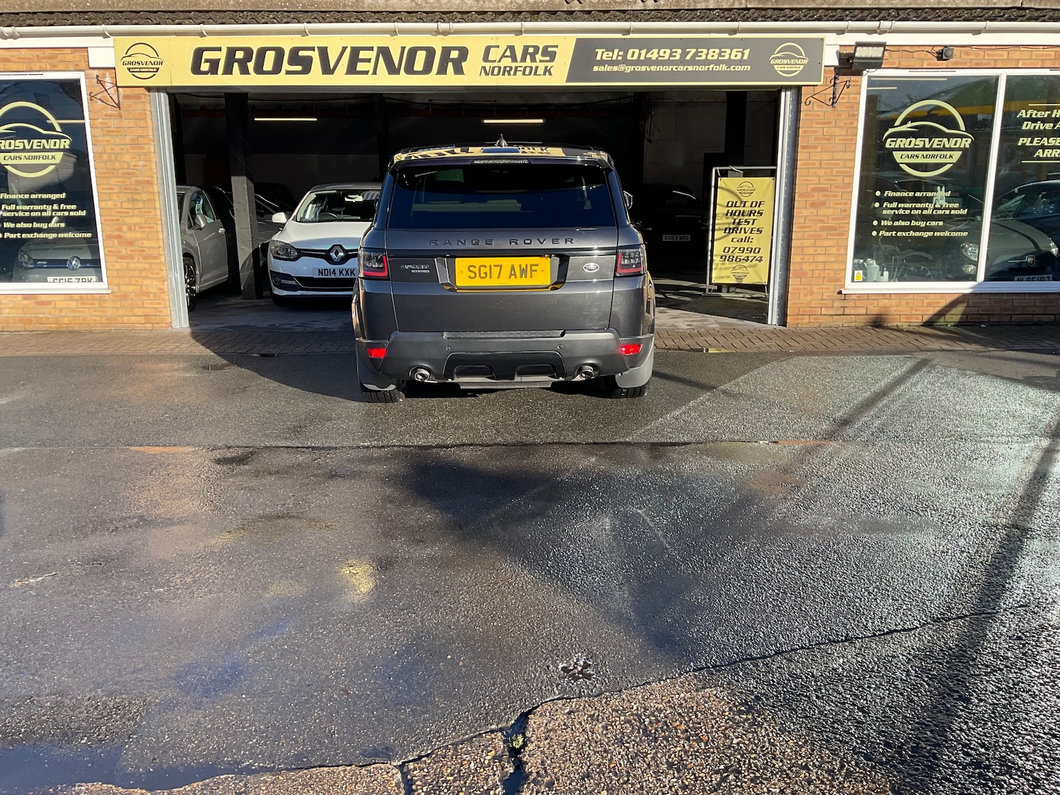 Used Land Rover Range Rover Sport 2017 for sale - 76697854: Photo 11