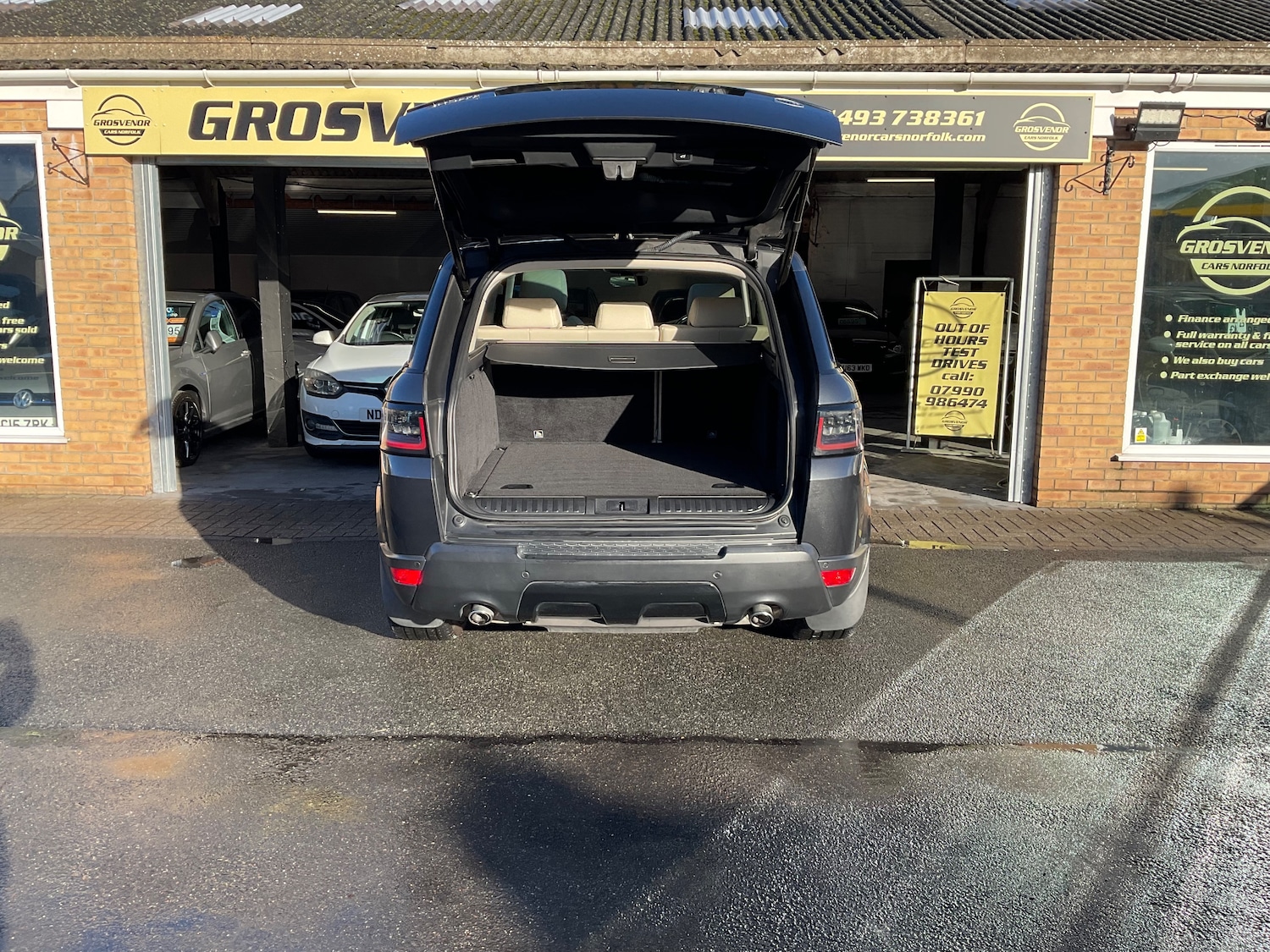 Used Land Rover Range Rover Sport 2017 for sale - 76697854: Photo 19