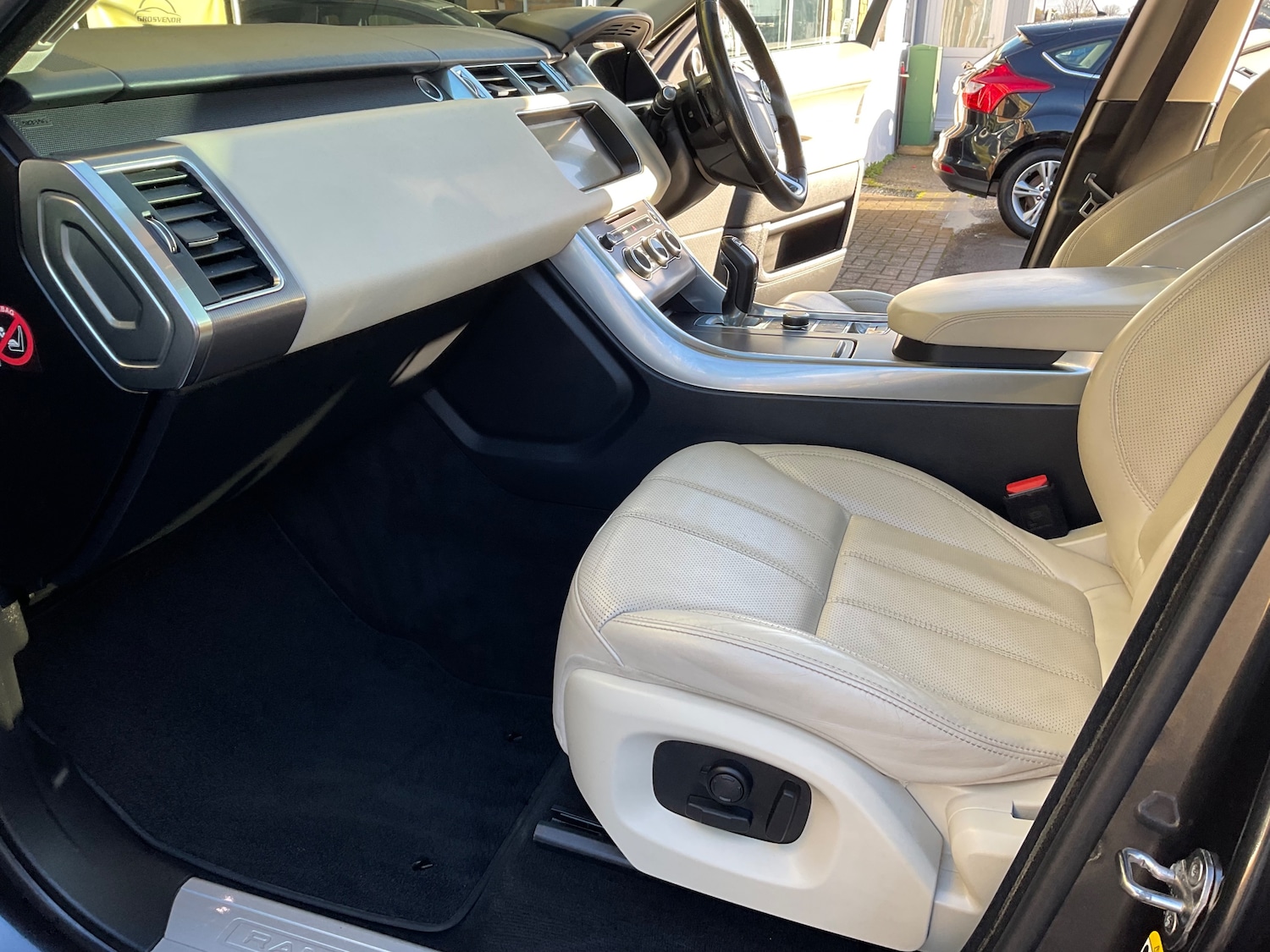 Used Land Rover Range Rover Sport 2017 for sale - 76697854: Photo 31